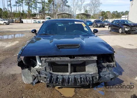 2021 Dodge Challenger R/T z USA, uszkodzony, nr VIN 2C3CDZBT6MH513742